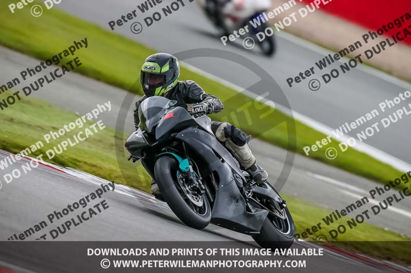 PJ Motorsport Photography;donington no limits trackday;donington park photographs;donington trackday photographs;no limits trackdays;peter wileman photography;trackday digital images;trackday photos